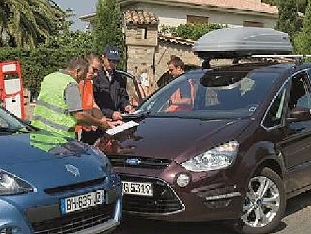 Unfall im Ausland - darauf müssen Sie vor Ort achten